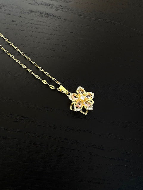 Collier doré Alma