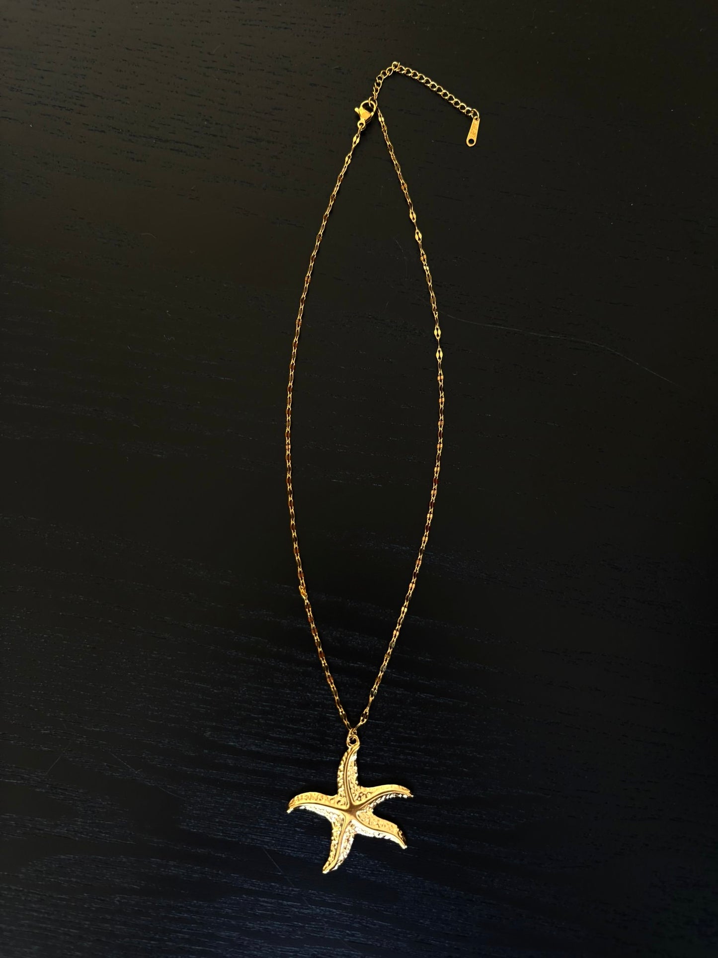 Collier doré Calypso