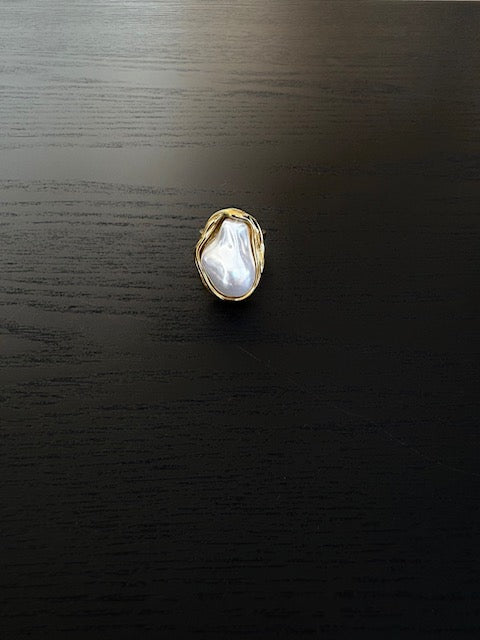 Bague dorée Nacreum