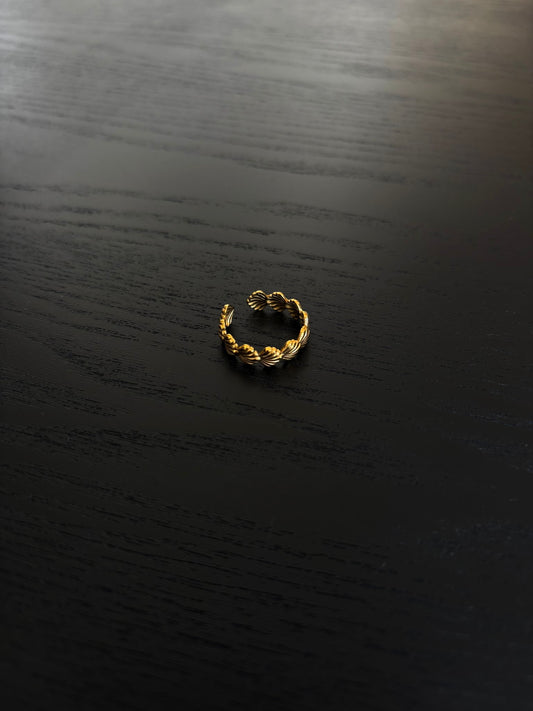 Bague dorée Coquillage