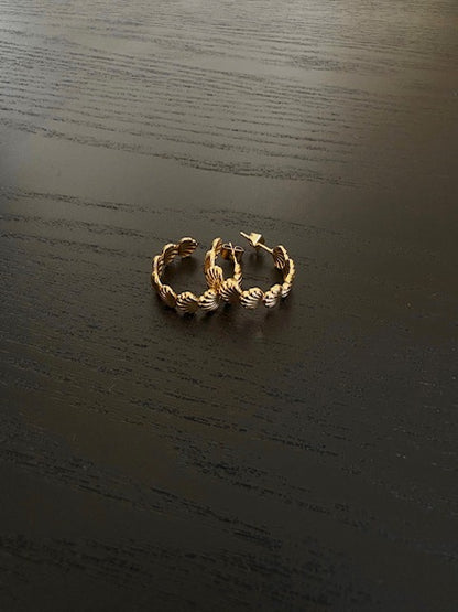 Boucles d'oreilles dorées Coquillage