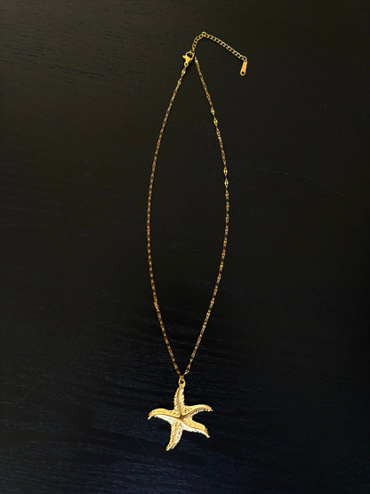 Collier doré Calypso