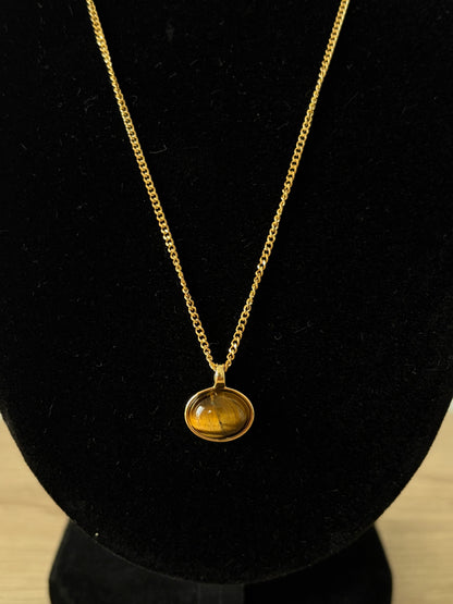 Collier pierre oeil de chat Ovalia