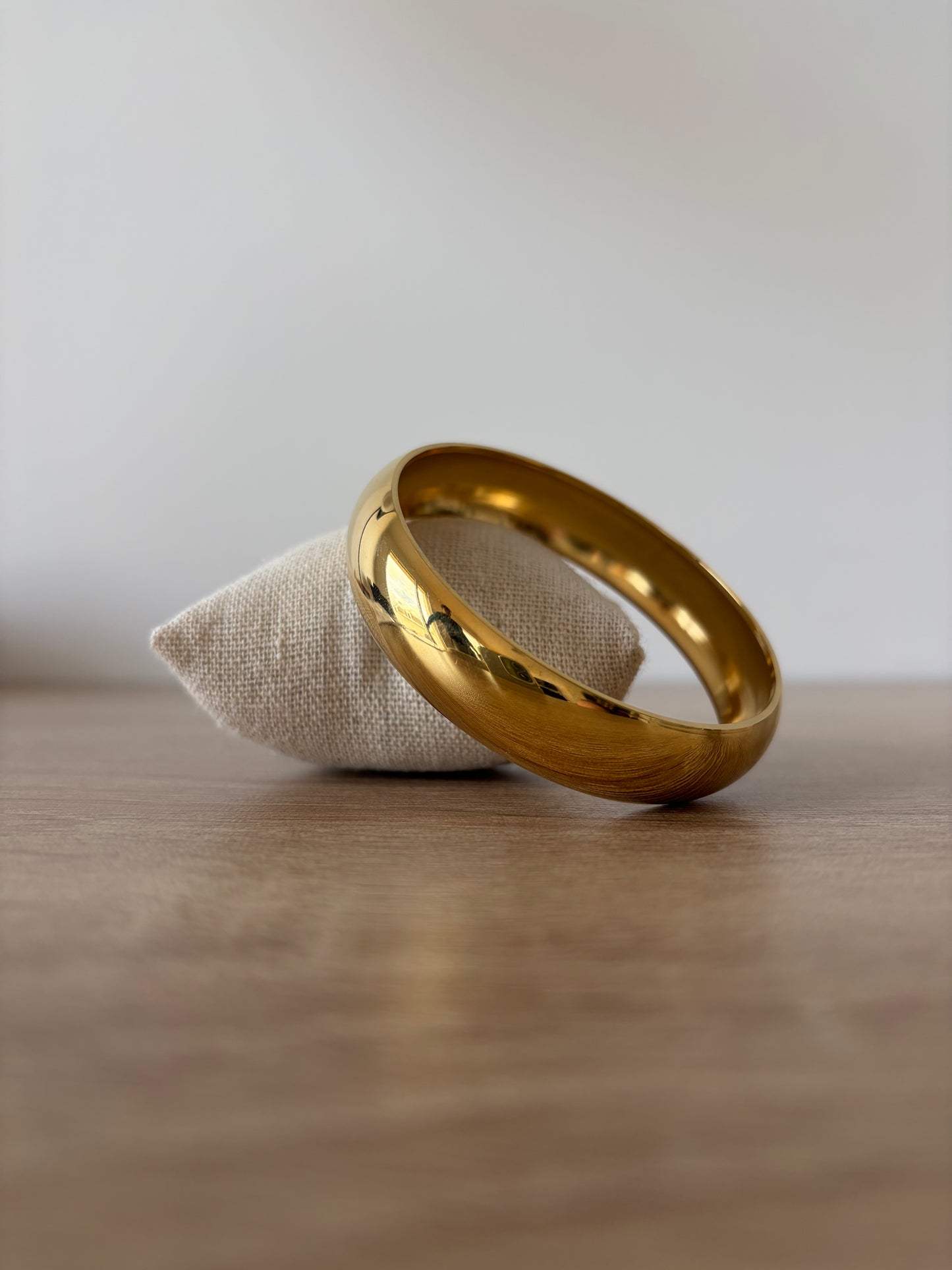 Bracelet manchette NOVA