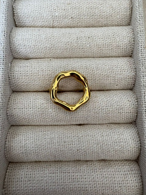 Bague dorée Oris