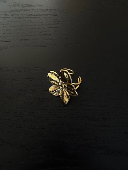 Bague dorée Fleur de tiare